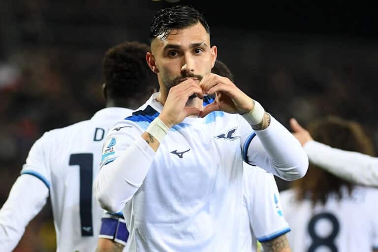 Taty Castellanos en Danger : Un Bon Coup Dur pour la Lazio Avant le Derby de Rome