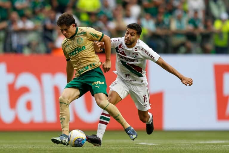 AS Roma Cible Agustin Giay : Le Jeune Talent de Palmeiras en Ligne de Mire