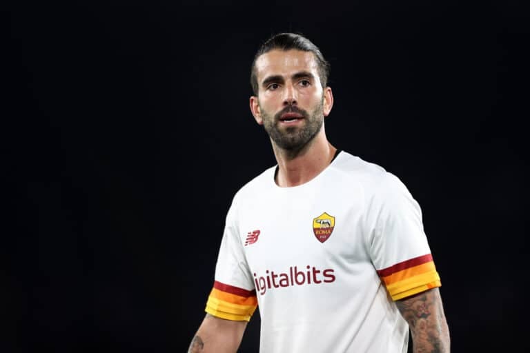 Sergio Oliveira : La Passion d'un Romanista qui Enflamme Rome