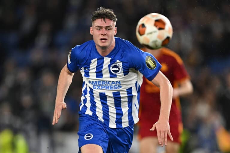 Evan Ferguson : La pépite irlandaise prête à briller à la Roma