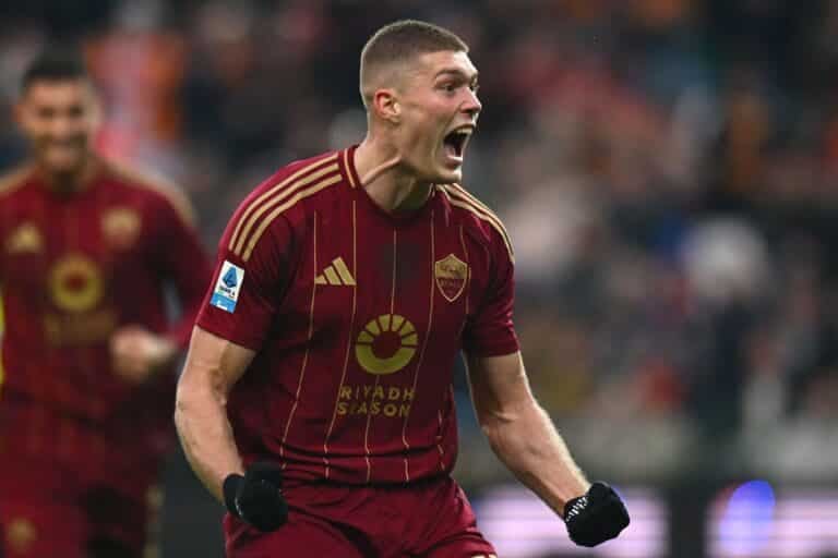 Artem Dovbyk : Le Retour d'un Striker Star pour Roma contre Como